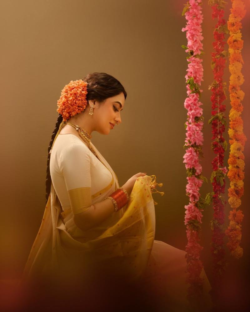 actress-miya-george-onam-celebration-photos